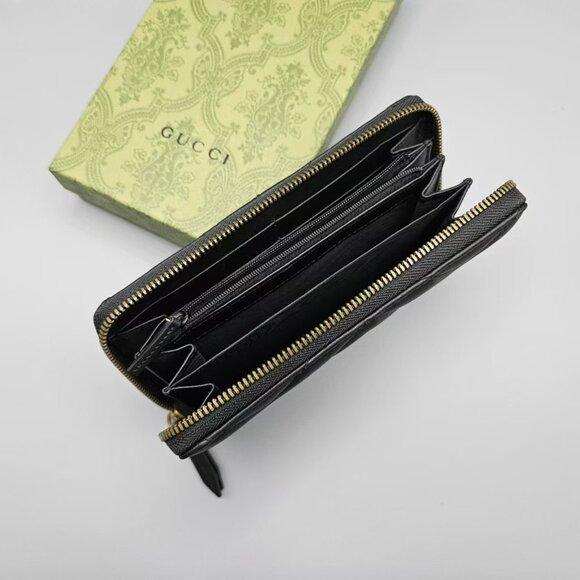 Gucci Marmont Black Wallet with Gold GG Hardware - Picture 8 of 9